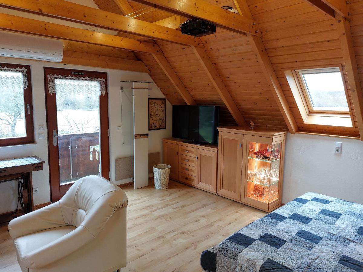 Zur Saaleaue Apartment *